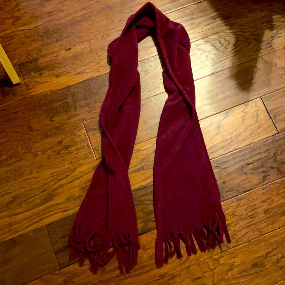 NEW SCARF!